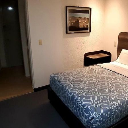 Hb Express Hotel Tlaxcala Ngoại thất bức ảnh
